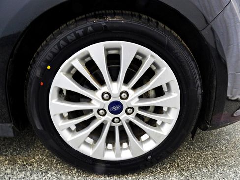 Used 2017 Ford C-MAX SE image 21