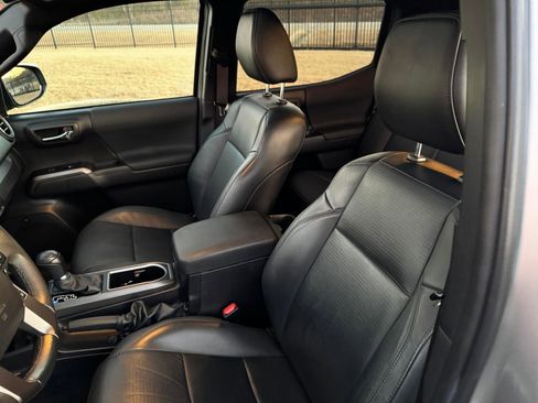 Used 2022 Toyota Tacoma image 25