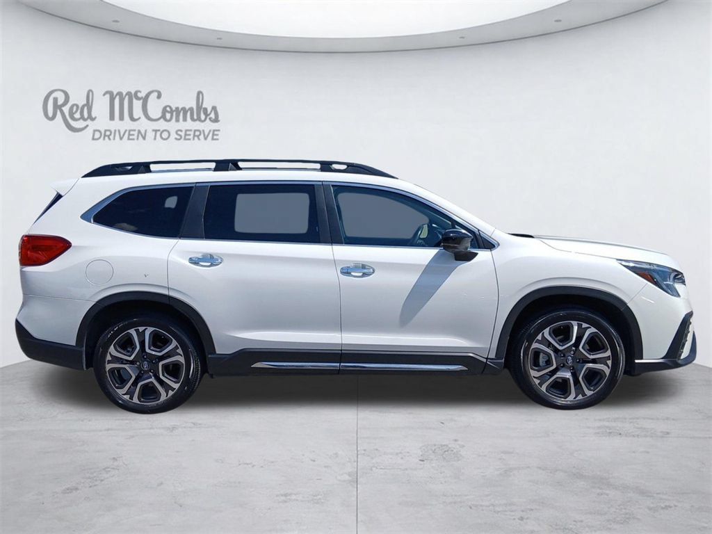 Used 2024 Subaru Ascent Touring AWD/4WD image 9