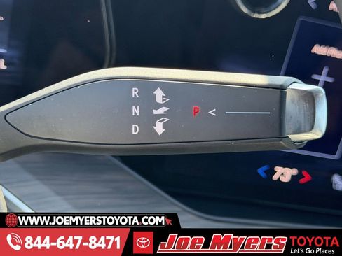 Used 2025 Chevrolet Tahoe LT image 21