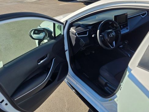 Used 2024 Toyota Corolla SE image 33