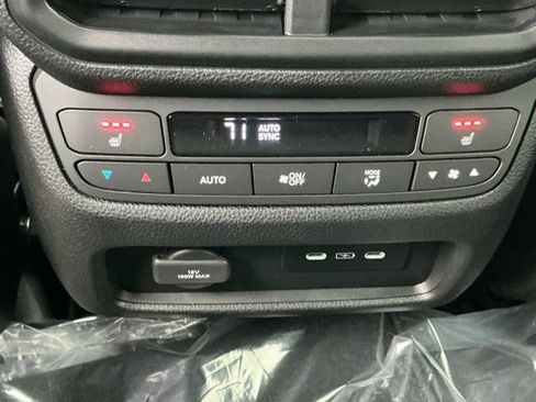 New 2026 Honda Ridgeline Black Edition image 9