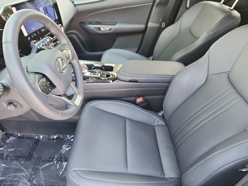 Used 2025 Lexus NX 350 AWD w/ Cold Area Package image 29