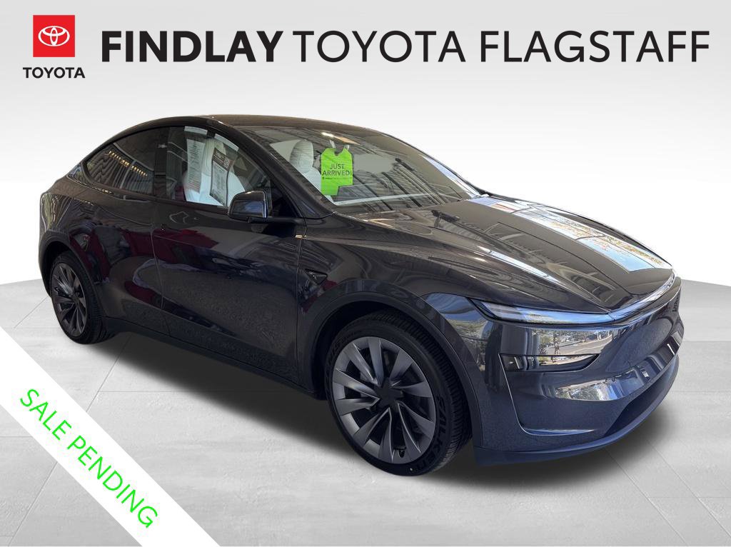 Used 2026 Tesla Model Y Long Range AWD/4WD image 1