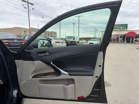 Used 2010 Lexus IS 250 AWD image 12