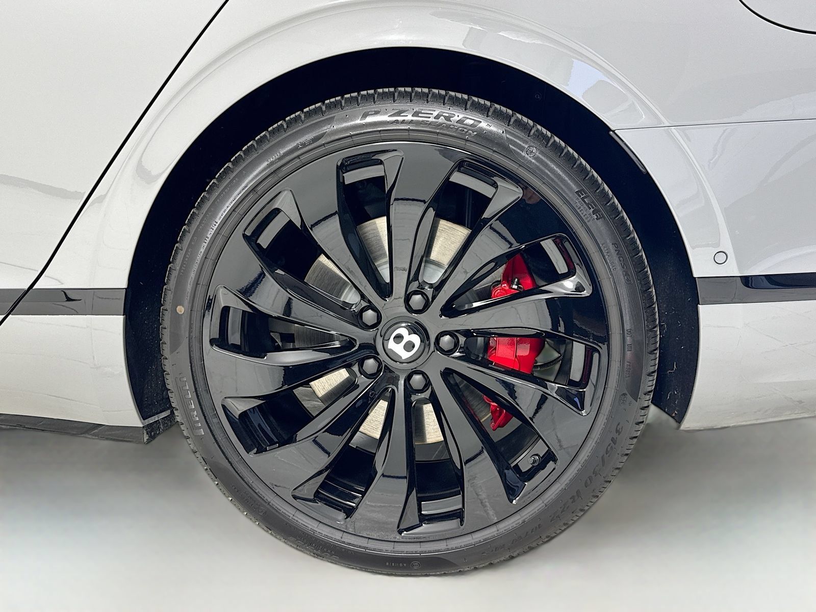 Used 2026 Bentley Flying Spur V8 AWD/4WD image 10
