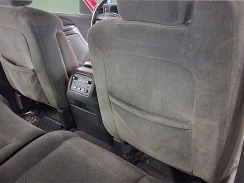 Used 2006 Chevrolet Silverado 2500 LT image 16