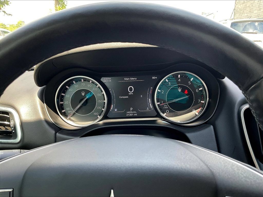 Used 2021 Maserati Ghibli S Q4 AWD/4WD image 13