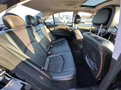 Used 2008 Mercedes-Benz E 350 Sedan image 14