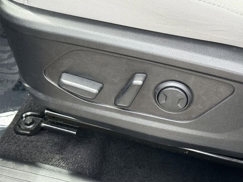 Used 2025 Hyundai Tucson SEL FWD image 32