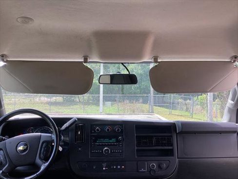 Used 2020 Chevrolet Express 2500 w/ Driver Convenience Package image 33