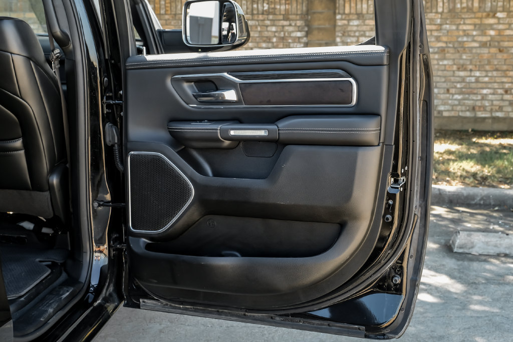 Used 2023 RAM 1500 Laramie AWD/4WD image 65