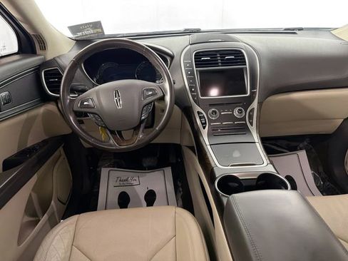 Used 2016 Lincoln MKX Reserve FWD image 22