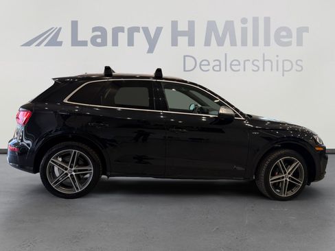 Used 2018 Audi SQ5 Premium Plus w/ Warm Weather Package AWD/4WD image 6