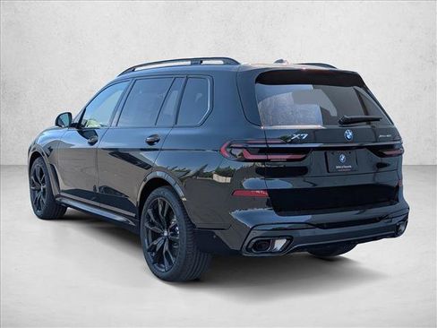 New 2027 BMW X7 xDrive40i w/ Executive Package AWD/4WD image 2