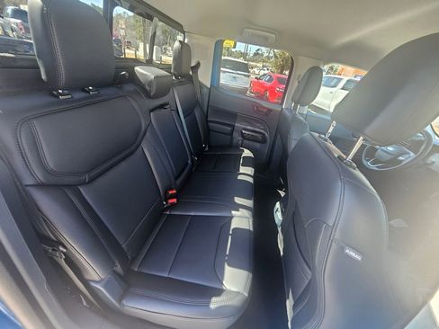 New 2026 Ford Maverick Lariat w/ Black Appearance Package image 10