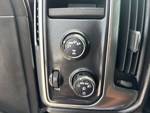 Used 2017 Chevrolet Silverado 1500 LT w/ All Star Edition AWD/4WD image 13