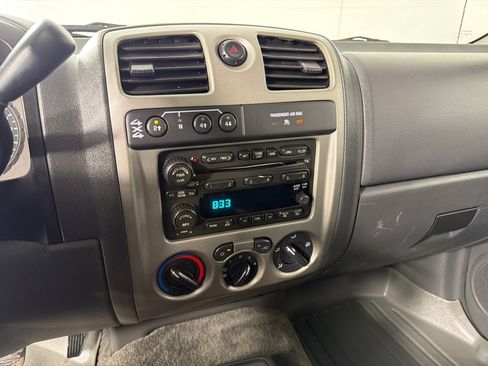 Used 2006 Chevrolet Colorado LT w/ LT Preferred Equipment Group AWD/4WD image 15