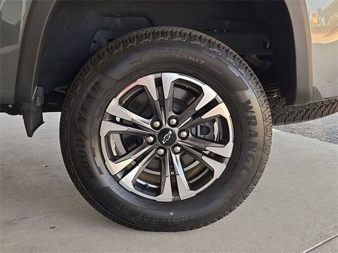 Certified 2021 Chevrolet Colorado Z71 image 32