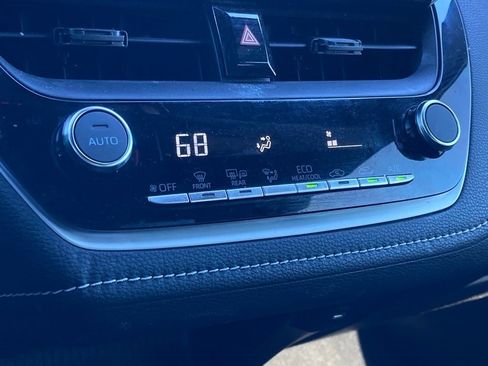 Used 2024 Toyota Corolla SE image 22