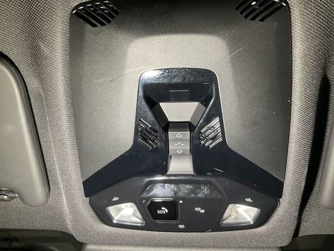 Used 2025 BMW X1 xDrive28i image 31