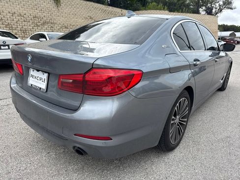 Used 2018 BMW 530e w/ Premium Package 2 RWD image 6