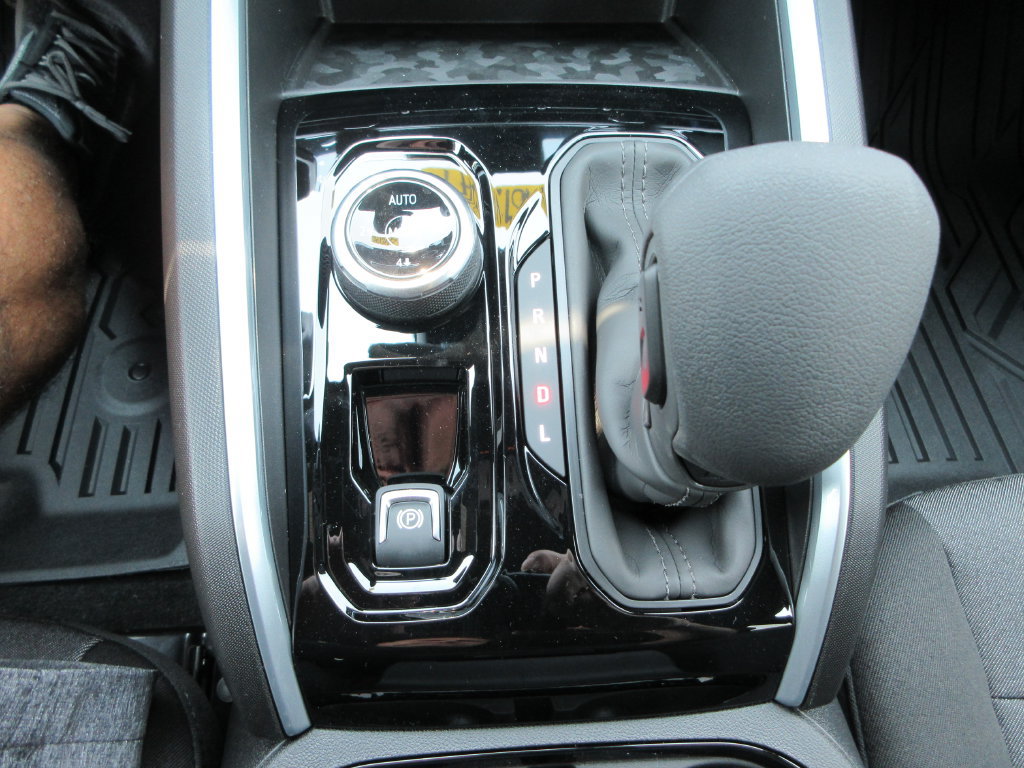 New 2026 Chevrolet Colorado Trail Boss AWD/4WD image 28