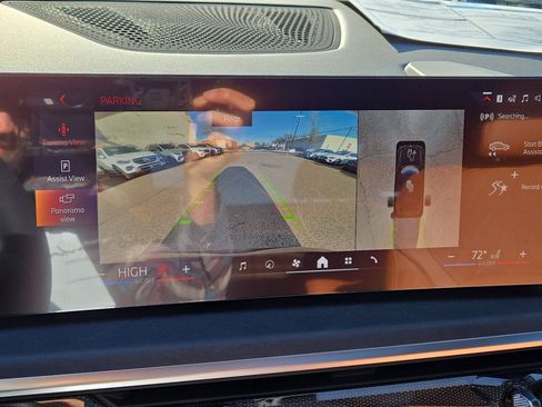 New 2026 BMW X7 xDrive40i w/ Executive Package image 18