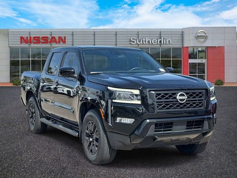 Certified 2023 Nissan Frontier SV w/ Midnight Edition Package RWD image 1