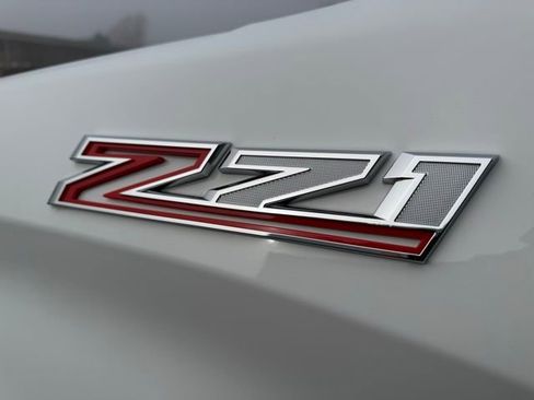 Used 2019 Chevrolet Silverado 1500 LTZ w/ LTZ Premium Package image 6