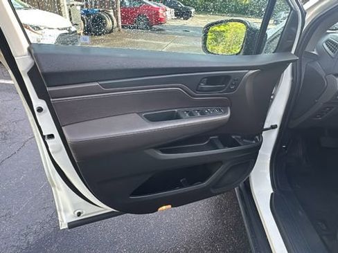 Used 2018 Honda Odyssey EX-L image 9