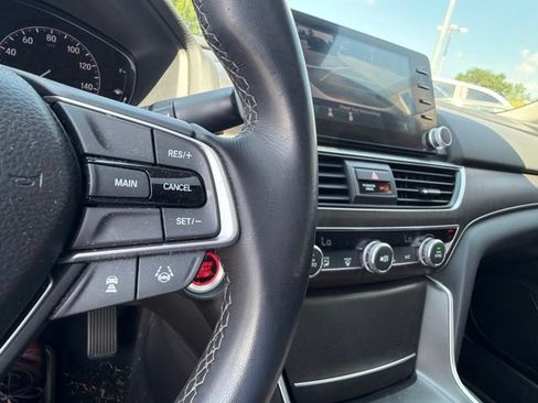 Used 2018 Honda Accord EX-L image 24