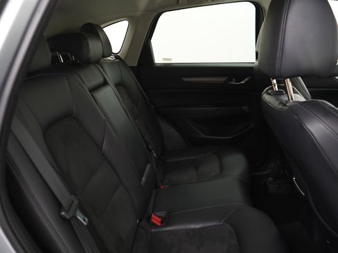 Used 2018 MAZDA CX-5 Touring image 12