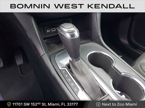 Used 2019 Chevrolet Equinox Premier image 18