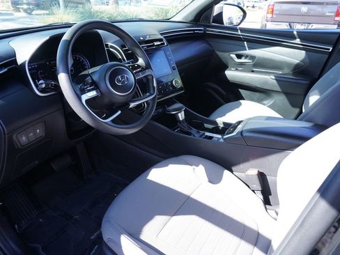 Used 2023 Hyundai Santa Cruz SEL w/ Cargo Package image 16