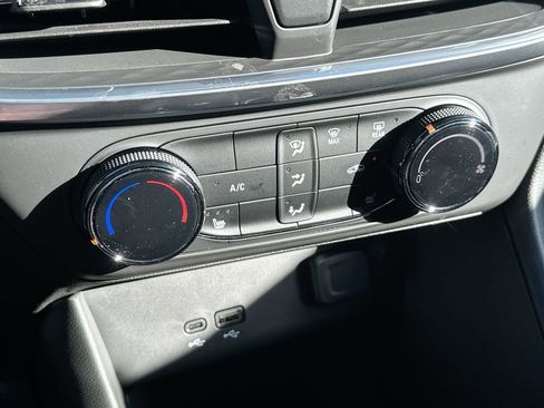 New 2026 Buick Encore GX Preferred w/ Comfort Package image 18