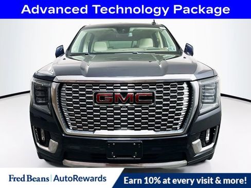 Used 2023 GMC Yukon XL Denali AWD/4WD image 2