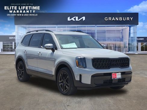 Certified 2025 Kia Telluride EX X-Line AWD/4WD image 3