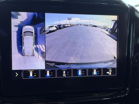 Used 2021 Chevrolet Traverse RS w/ LPO, Floor Liner Package AWD/4WD image 12
