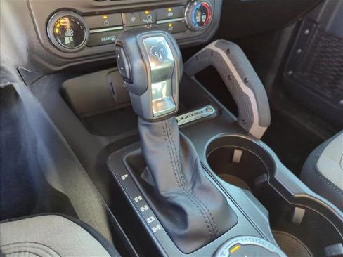 Used 2022 Ford Bronco Big Bend image 11