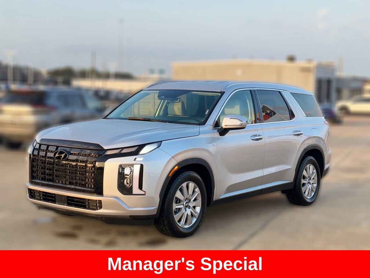 Used 2025 Hyundai Palisade SEL AWD/4WD image 3