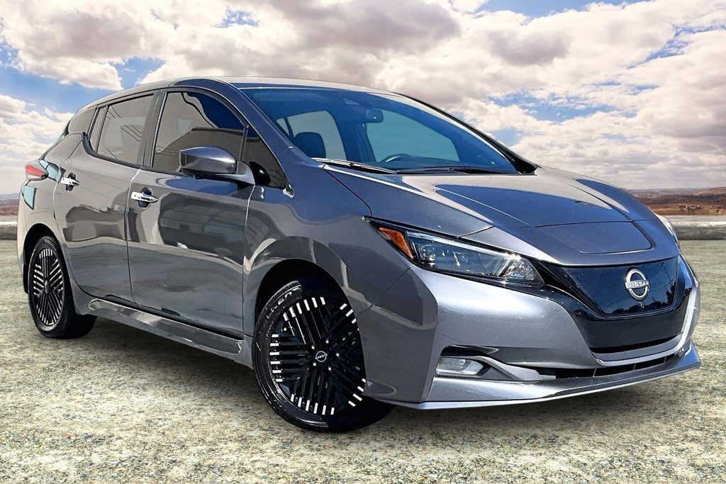 Used 2023 Nissan Leaf SV Plus FWD image 1