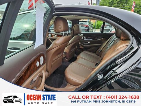Used 2020 Mercedes-Benz E 350 4MATIC Sedan image 11