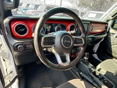 Used 2022 Jeep Wrangler Unlimited Rubicon w/ Steel Bumper Group image 13