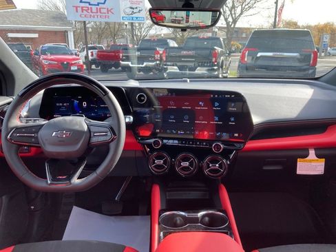 New 2026 Chevrolet Blazer EV RS w/ Super Cruise Package AWD/4WD image 6
