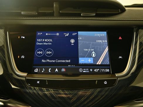 Used 2024 Cadillac XT6 Premium Luxury image 28