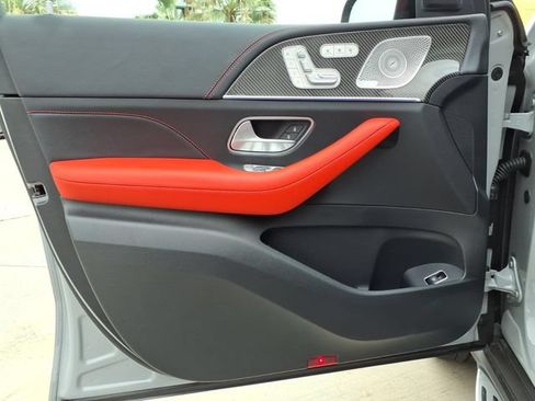 New 2026 Mercedes-Benz GLE 53 AMG 4MATIC Coupe image 12