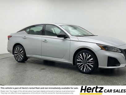 Used 2025 Nissan Altima 2.5 SV