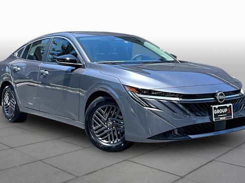 New 2026 Nissan Sentra SV w/ SV Convenience Package FWD image 2
