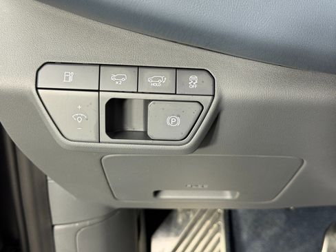 Used 2024 Kia EV9 GT-Line image 18